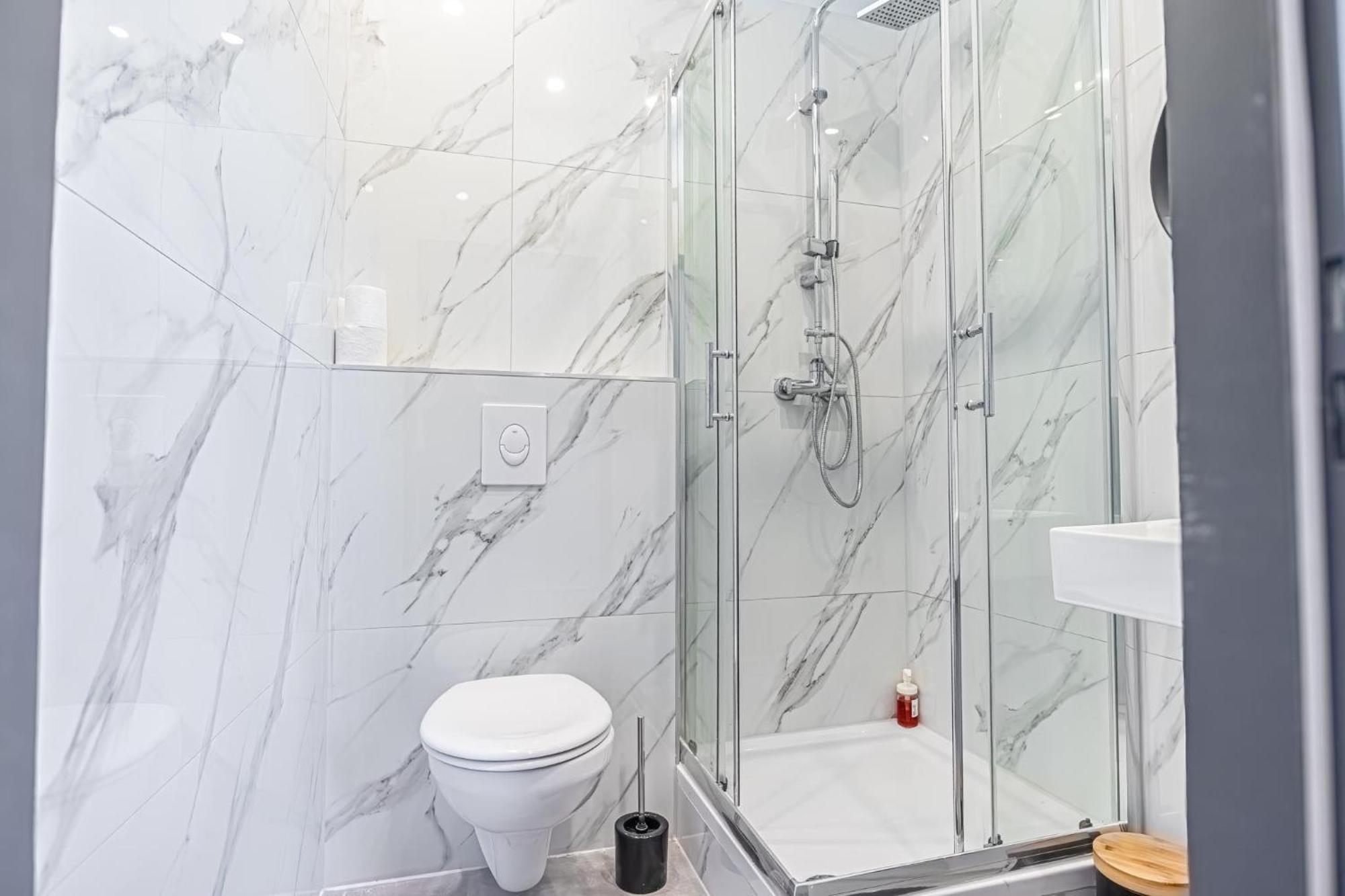 Spacious Shared Apartment Schoenbrunn Wina Bagian luar foto