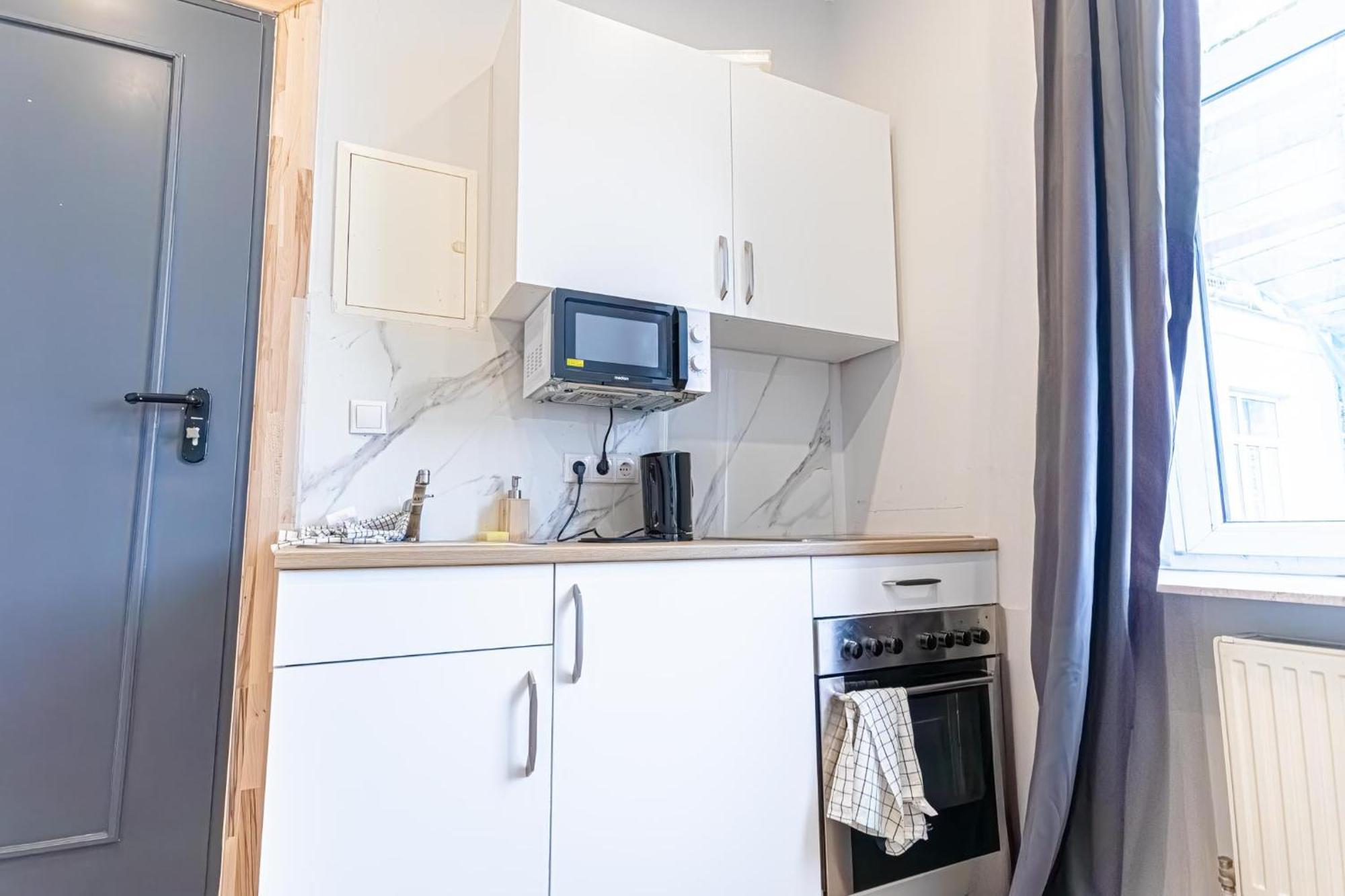 Spacious Shared Apartment Schoenbrunn Wina Bagian luar foto