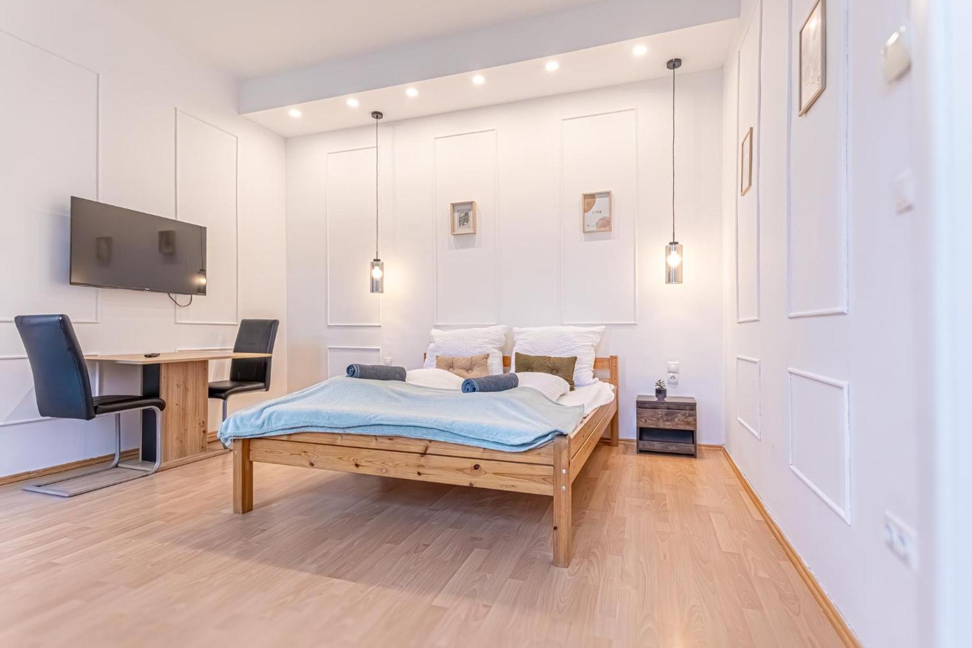 Spacious Shared Apartment Schoenbrunn Wina Bagian luar foto