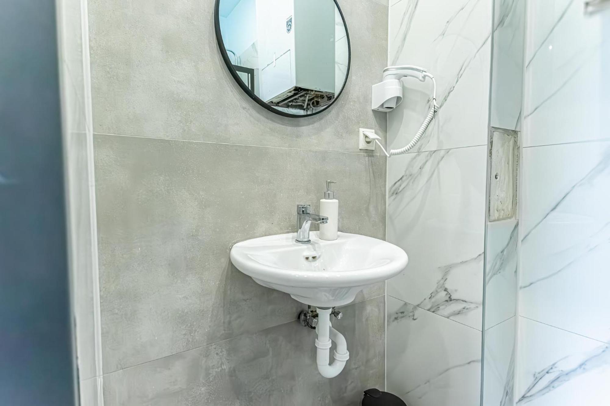 Spacious Shared Apartment Schoenbrunn Wina Bagian luar foto