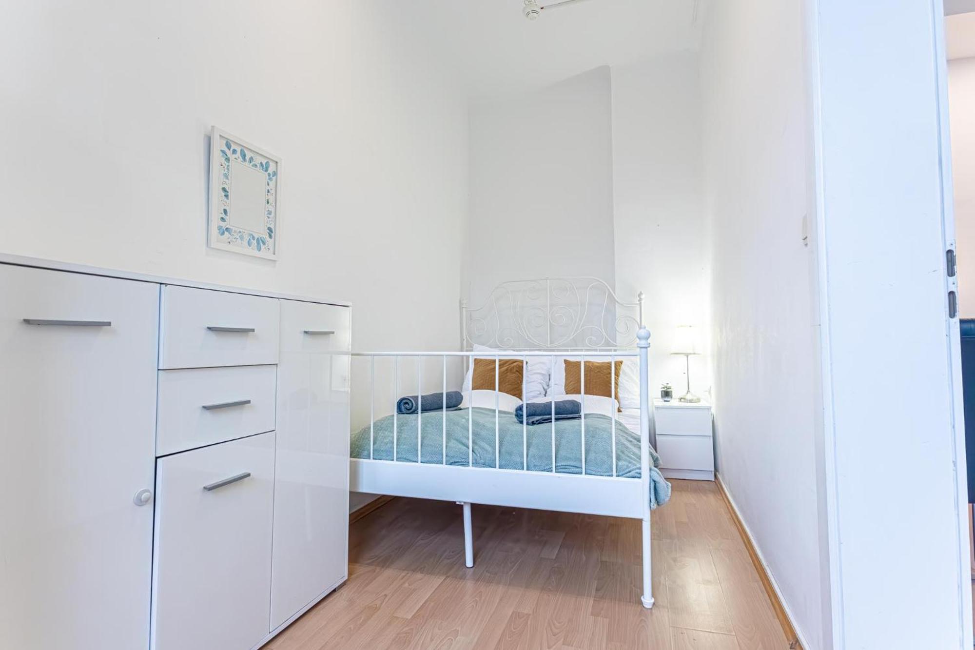 Spacious Shared Apartment Schoenbrunn Wina Bagian luar foto