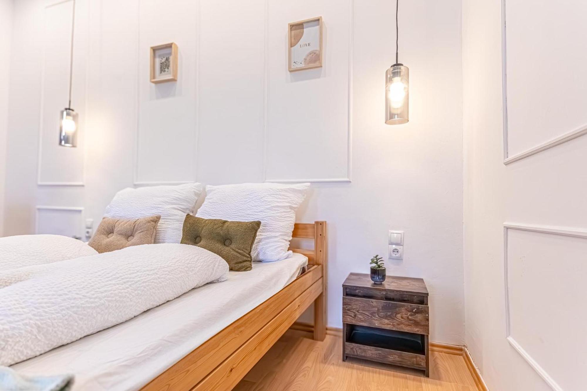 Spacious Shared Apartment Schoenbrunn Wina Bagian luar foto